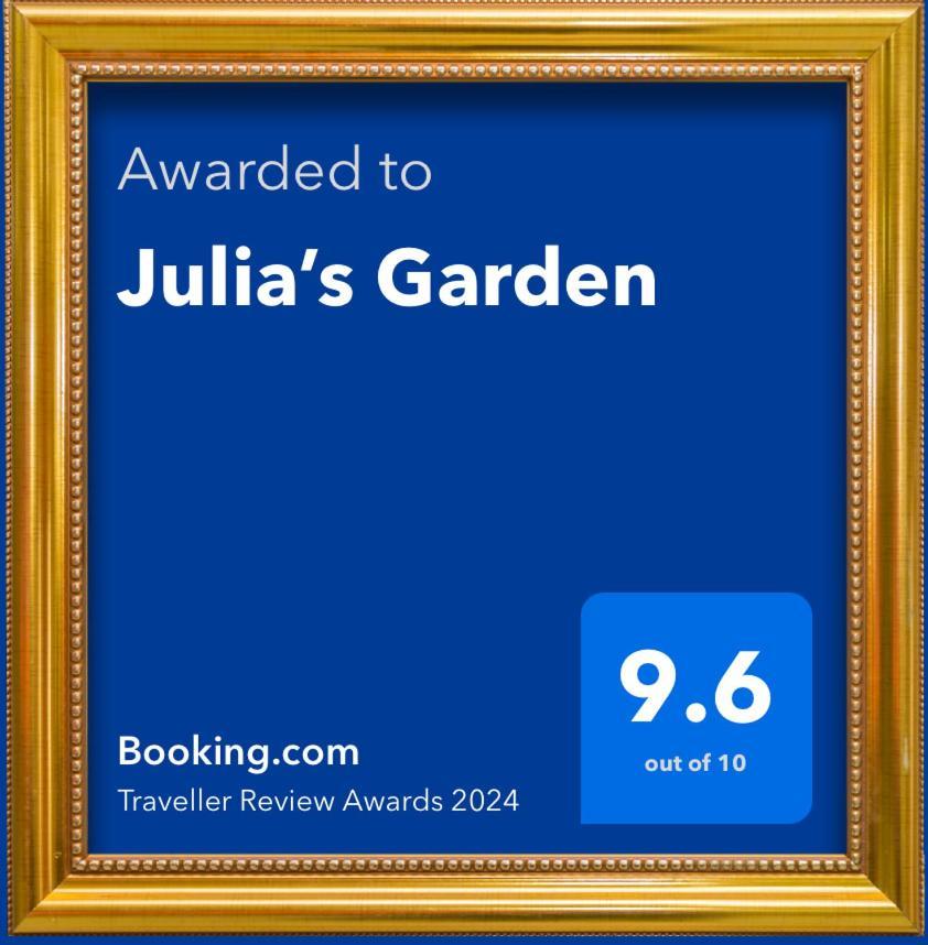 Julia's Garden
